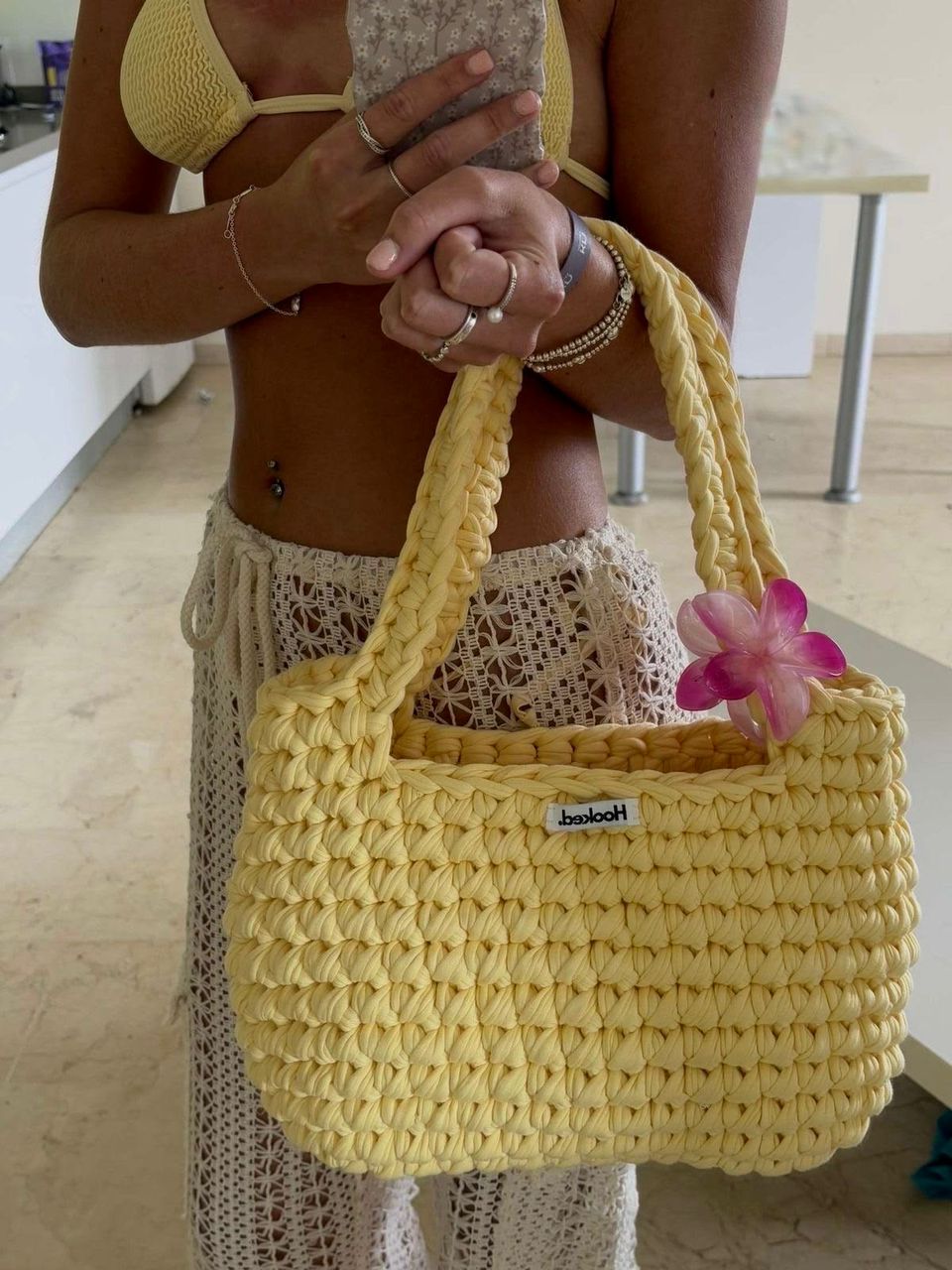 Sunny yellow chunky crochet tote bag
